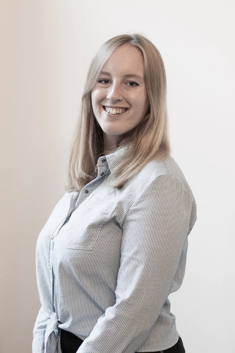 Portret van Hanna Mol, klinisch psycholoog bij helder.