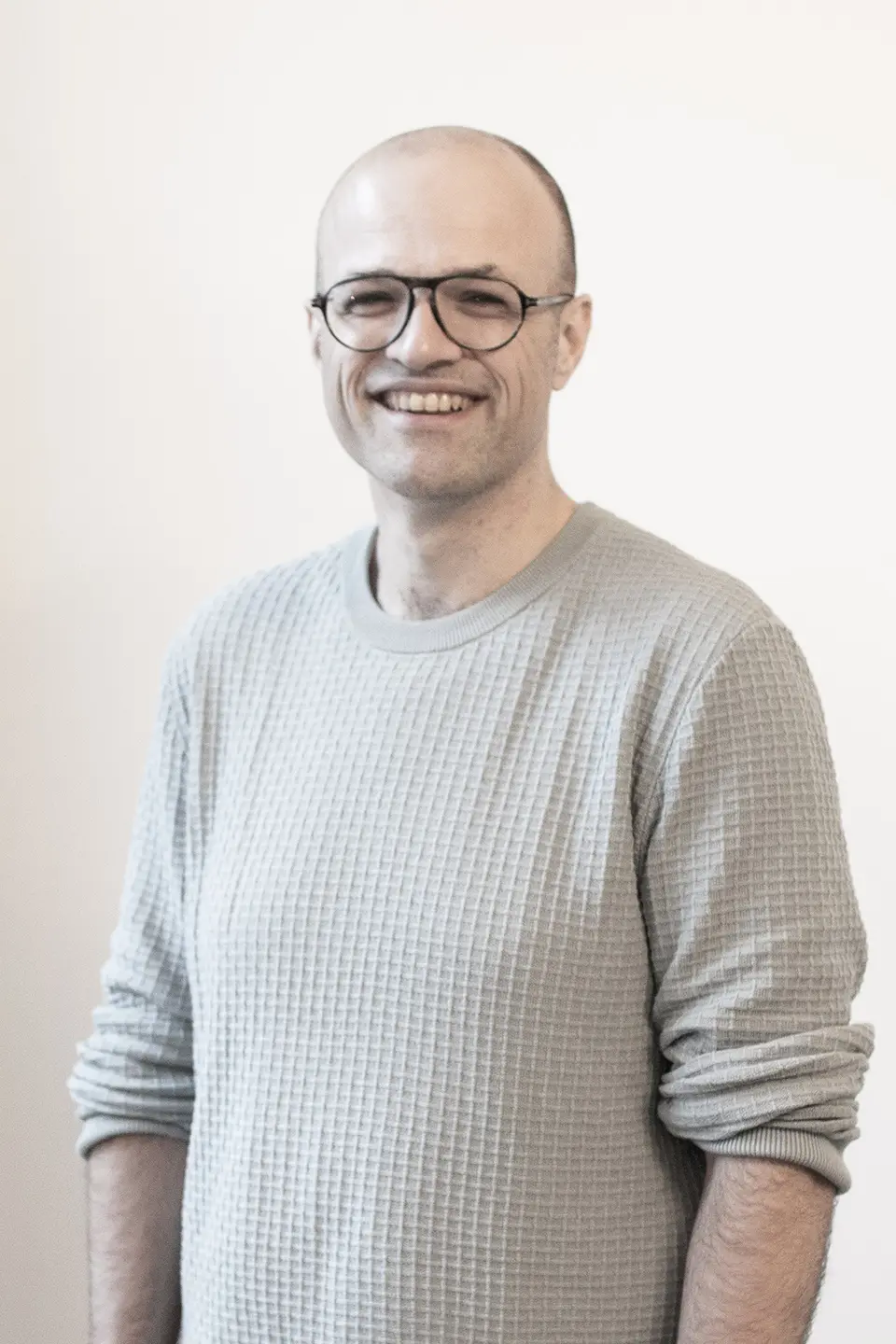 Portret van Mark Rabijns, gedragstherapeut en supervisor bij helder.